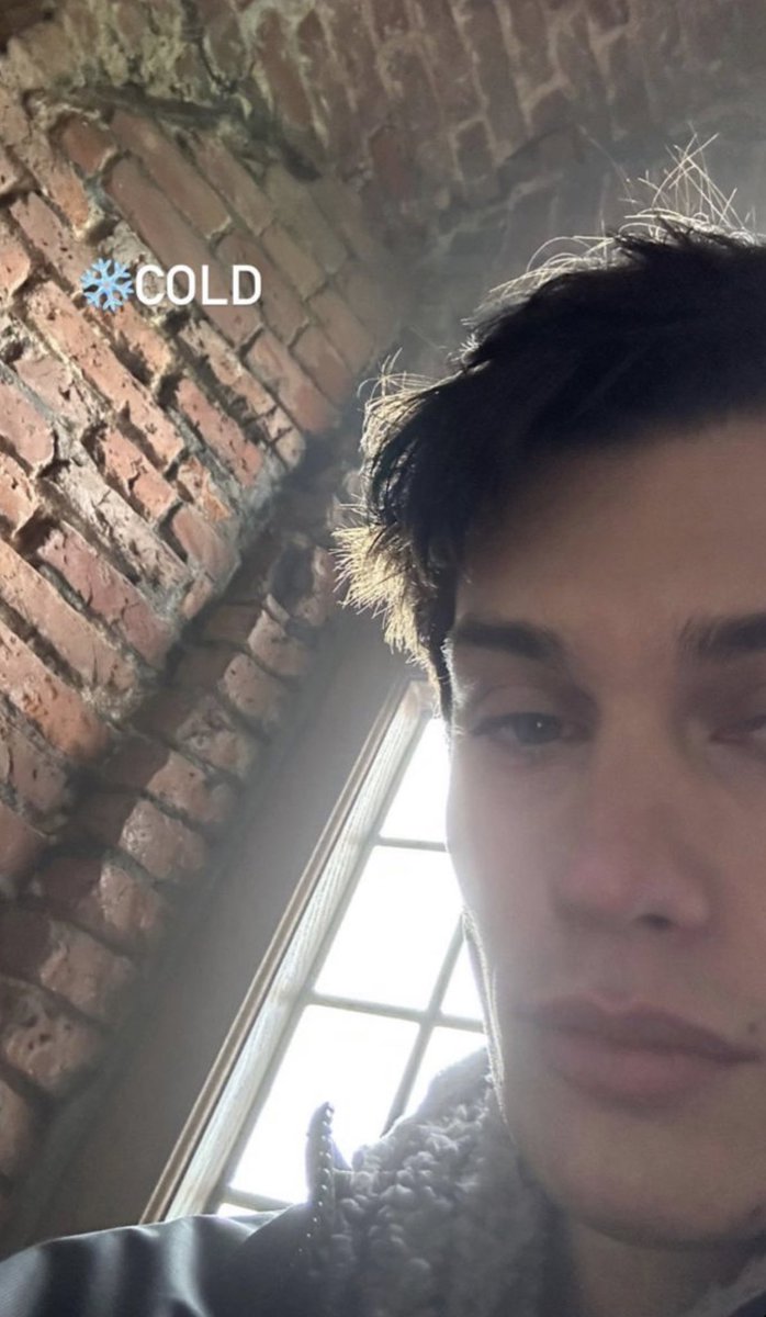 leo (@leoriddlepure) on Twitter photo 