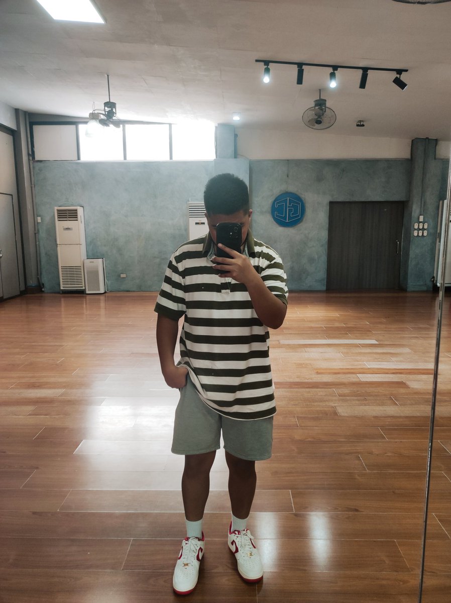 kenelsoniiii's tweet photo. ✨ https://t.co/IyJzALnzpm