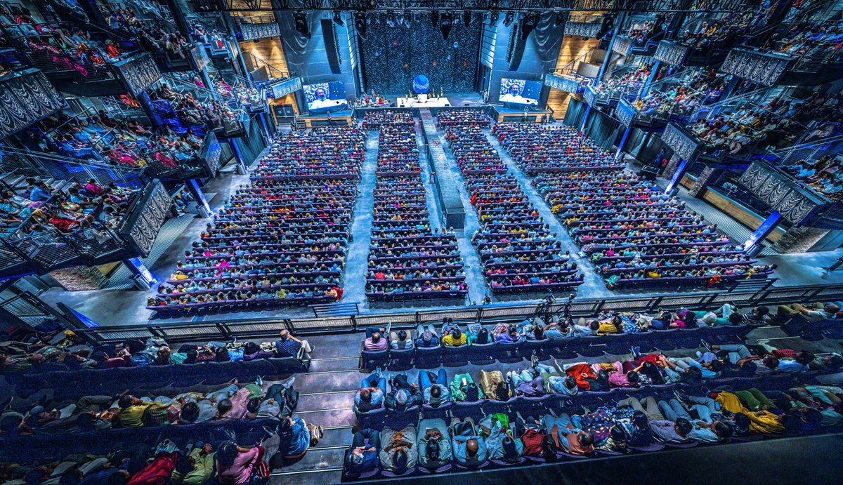 Gurudev Sri Sri Ravi Shankar tweet media