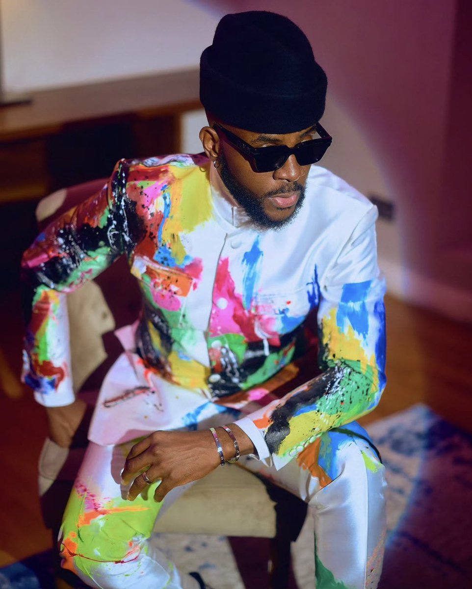 drickystickman's tweet photo. @Ebuka bodying this custom hand painted suit designed by @Mai_Atafo and I, for the @BBNaija allstar finale 🔥 https://t.co/lSr87zWK0f
