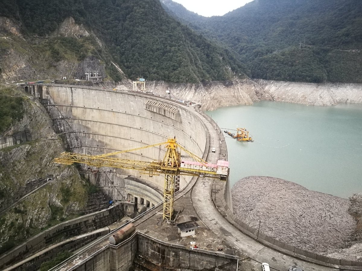 ZFMK_Bonn's tweet photo. long &amp; rainy Monday in the #GreaterCaucasus: managed to visit #Svanetia including #Enguri Dam...
#Georgia @IliaStateUni @UniBonn @Leibniz_LIB #Bonn #CaBOL @EUErasmusPlus https://t.co/OMPFy4xuyh