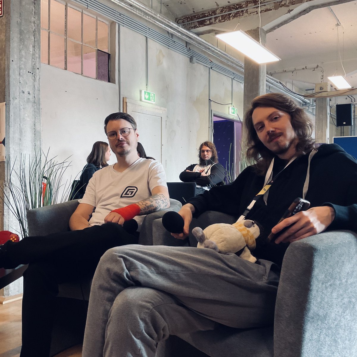 GermenchTweets's tweet photo. Endlich ist es soweit!

Nach langer Vorbereitung können wir unser #ZFM23 finally starten!

Jetzt ist die Zeit gekommen auf https://t.co/RP1b0VyW9D zu gehen und euch eine Woche lang feinste Speedruns zu gönnen! https://t.co/I9Y9Q6sd9e
