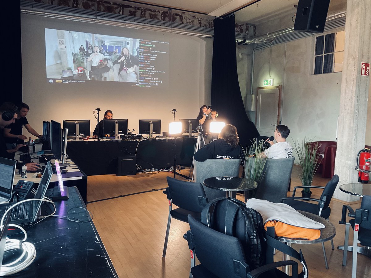 GermenchTweets's tweet photo. Endlich ist es soweit!

Nach langer Vorbereitung können wir unser #ZFM23 finally starten!

Jetzt ist die Zeit gekommen auf https://t.co/RP1b0VyW9D zu gehen und euch eine Woche lang feinste Speedruns zu gönnen! https://t.co/I9Y9Q6sd9e