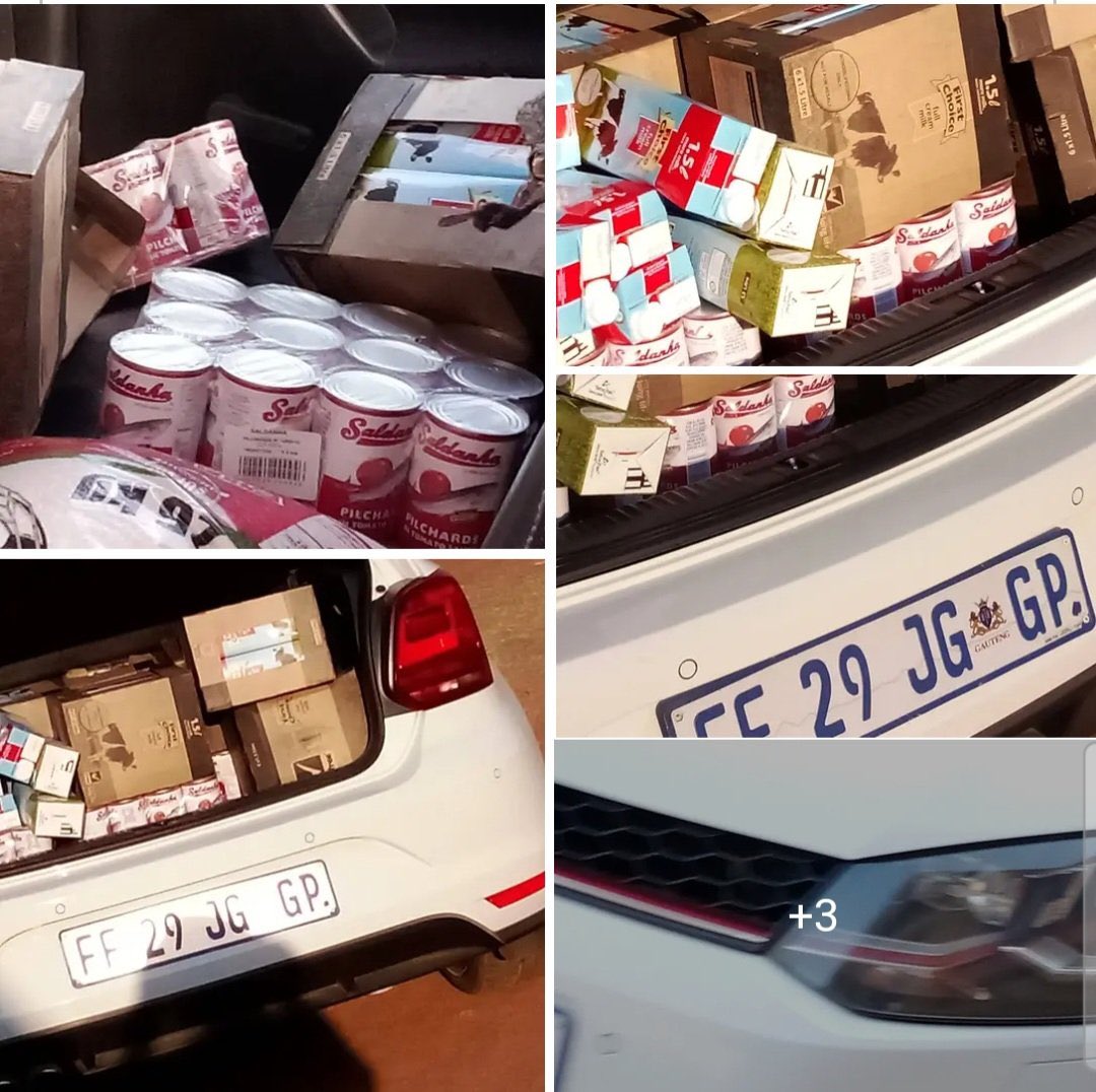 AdvoBarryRoux's tweet photo. Food meant for vulnerable kids is being looted by 1 teacher Mogaetjie Francinah Modiba at Emfundweni Primary School in Mpumalanga, Dr js moroka municipality. The Principal is protecting her. The community is angry &amp; threatened to burn the school as principal is reluctant to act. https://t.co/y5h1ojbWZa