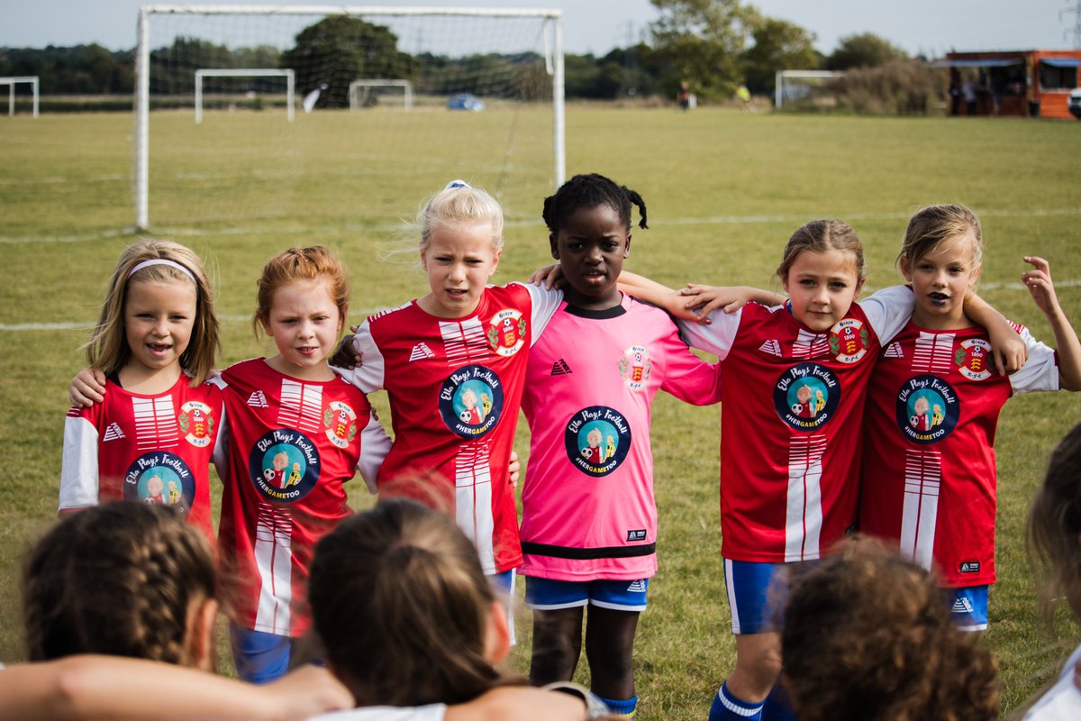 alexrbarber_'s tweet photo. Ella Plays Football was proudly on display for this U8 girls team who needed a new kit! 

We are happy to have sponsored them ⚽️

#eb99 #hergametoo #sponsor #football #kidsfootball #u8 https://t.co/Igu2Hqymm9