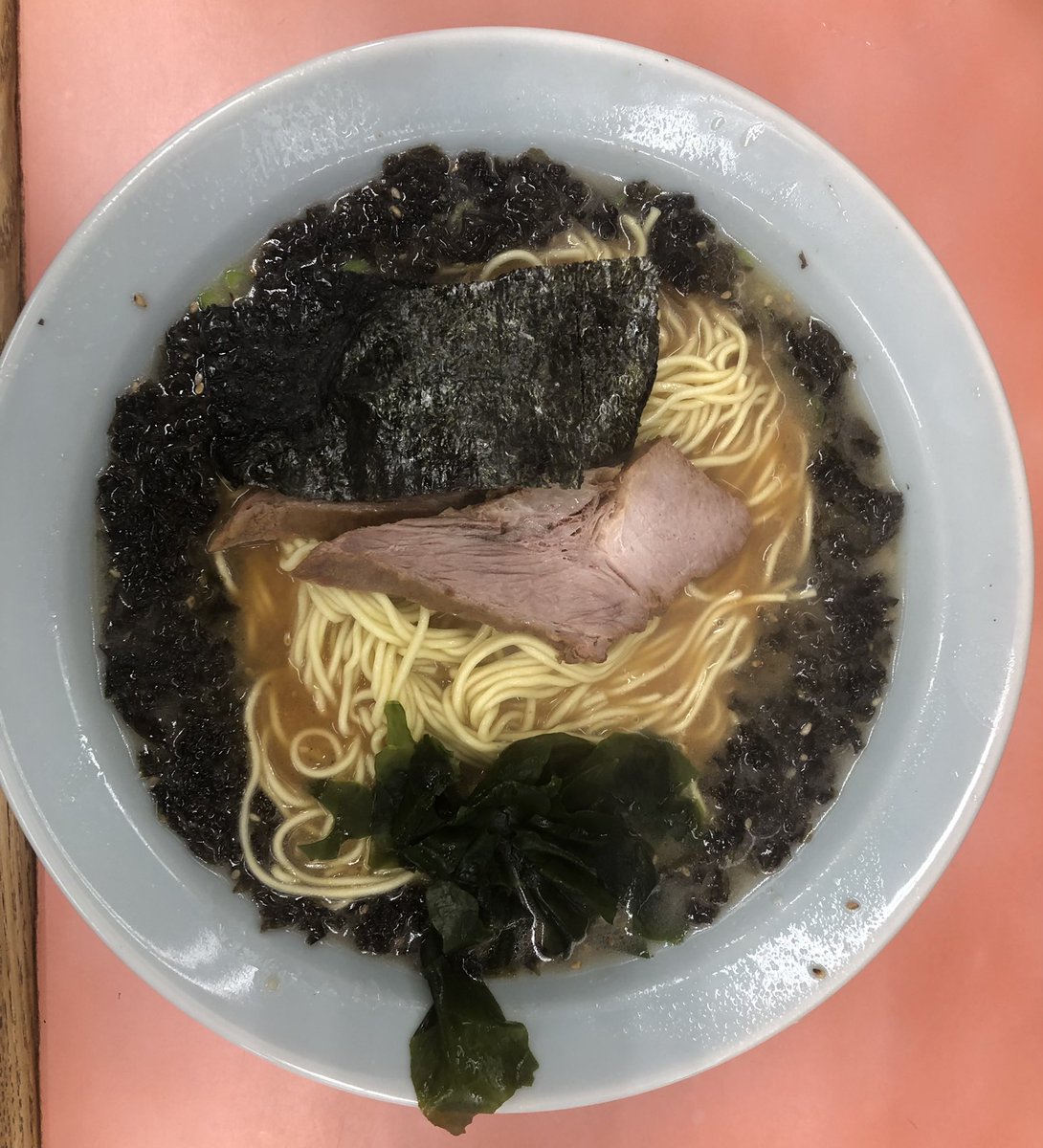 obiobi2021's tweet photo. 9/28
#ラーメン忘備録
33歳19杯目は 
#ラーメンショップ #麻溝台
#朝ラー倶楽部 #ｲﾜﾉﾘﾅｲｽ
ご馳走様でした🙏 https://t.co/YrWnzL9YIr