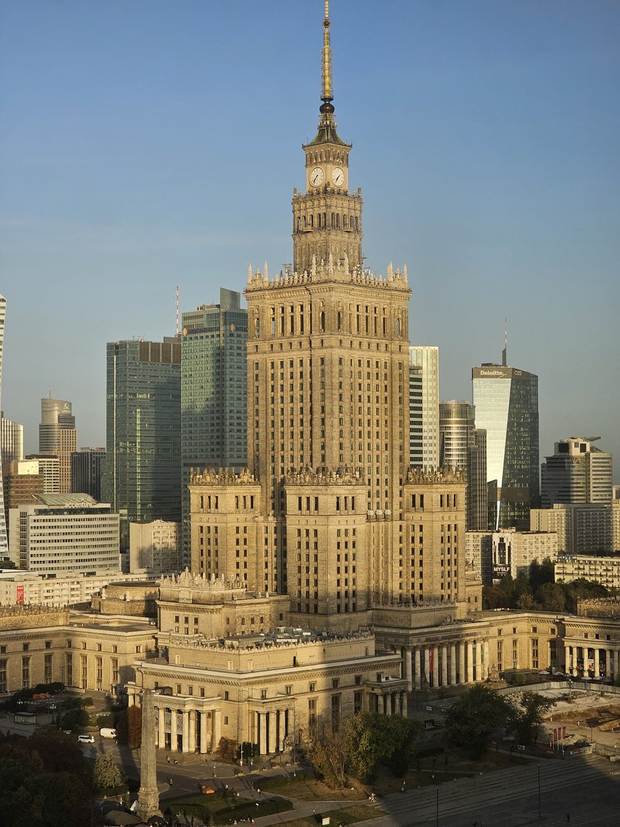 AlanAgile's tweet photo. Good morning Warsaw https://t.co/2Tbox7VfrT