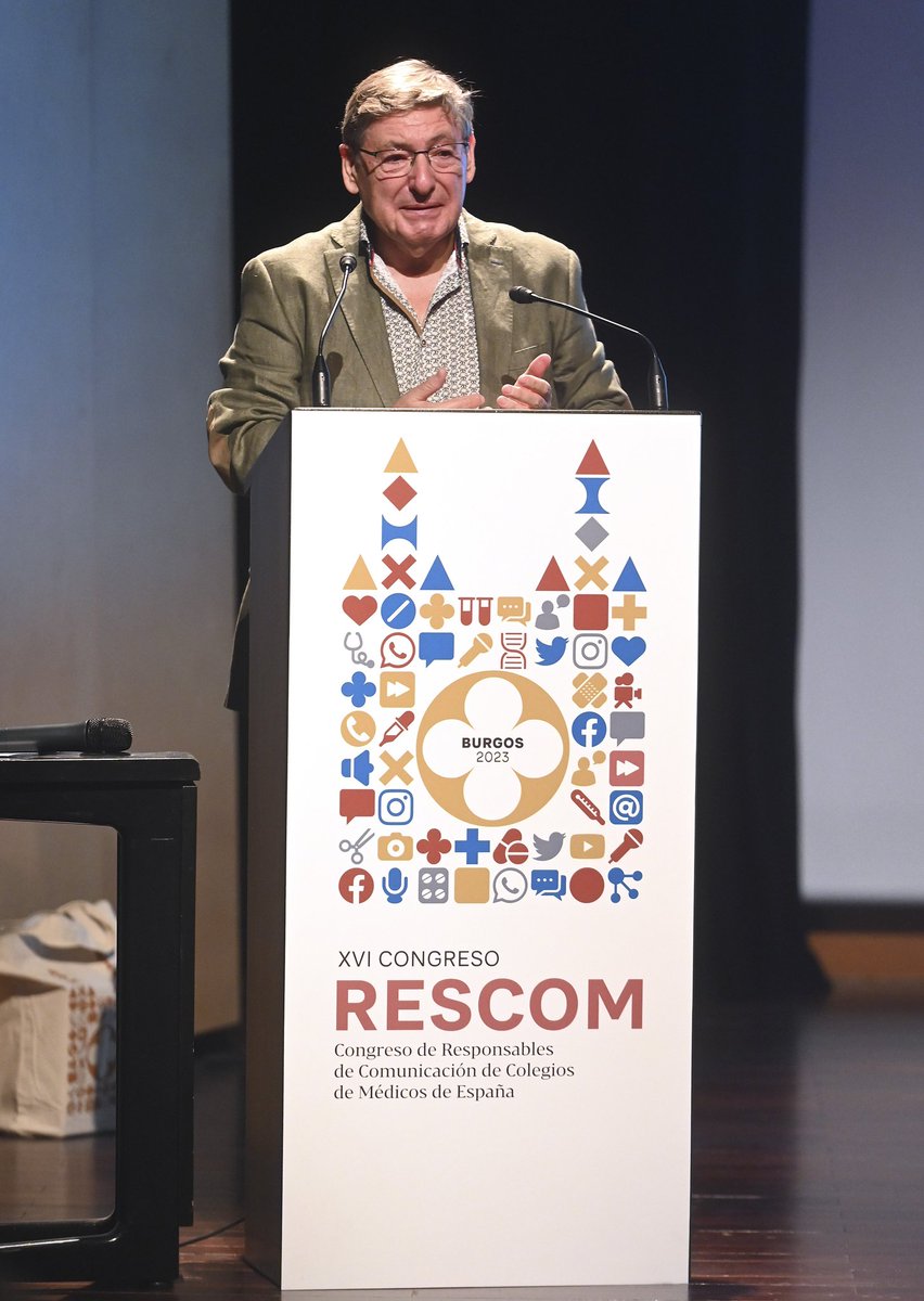 MedicosBurgos's tweet photo. El #RESCOM23 rindió un emotivo homenaje a José Luis Valdezate, referente de la comunicación y rescom del @colmedca durante más de dos décadas.
Gracias por tu compromiso, compañerismo y profesionalidad 🗞️🗞️🎙️💻
@CGCOM_Esp https://t.co/0tcgXz53Yw