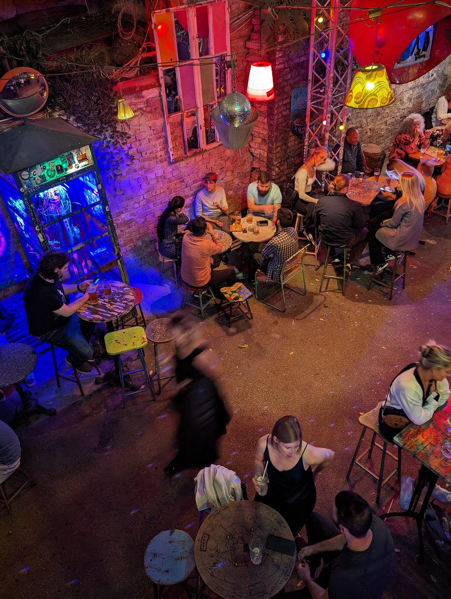 individual8's tweet photo. After arriving in Budapest yesterday, we spent the night strolling in our neighborhood and ended up in Budapest's most famous ruin bar: Szimpla Kert. #szimplakert #ruinbar #budapest #hungary https://t.co/aU6JUEpMOS