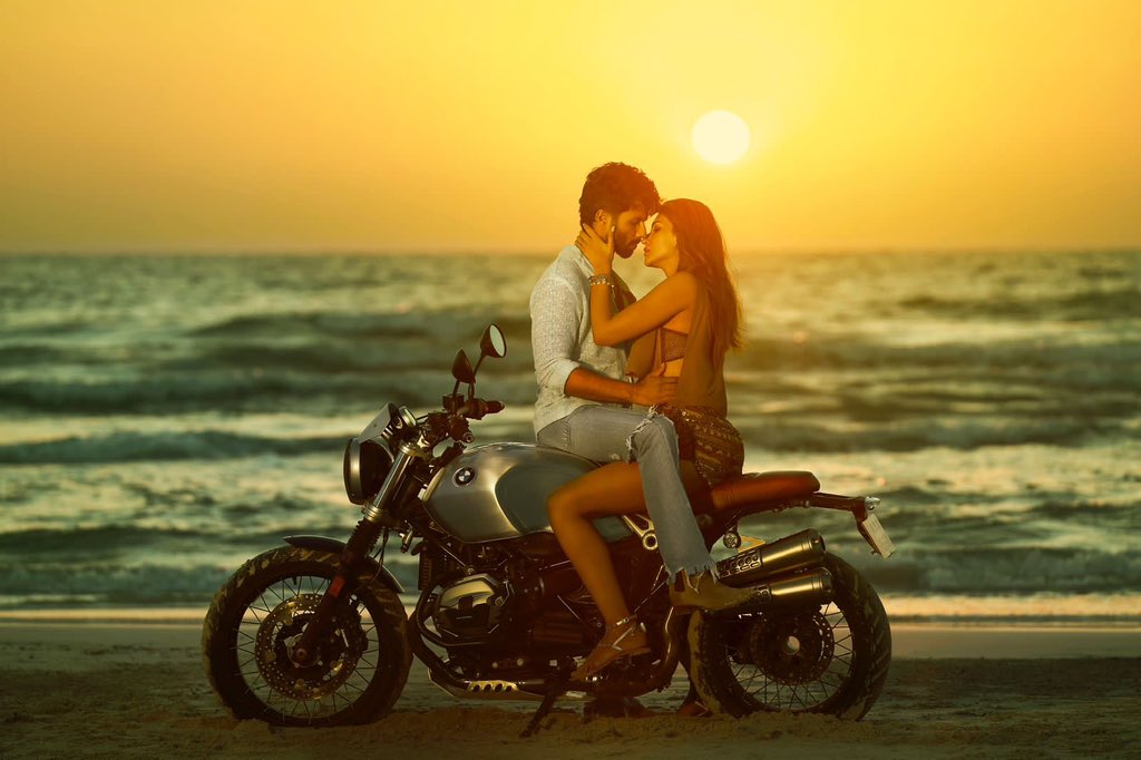 srabantic's tweet photo. Valentine Week!
Produced by @MaddockFilms
Produced by Laxman Utekar
Written & directed by Amit Joshi & Aradhana Sah.
@shahidkapoor @kritisanon #DharmenderDeol #DimpleKapadia #DineshVijan #JyotiDeshpande @Laxman10072 @itsmeamitjoshi @i_aradhana_ @sharadakarki #PoojaVijan https://t.co/m8OEjmSWjx