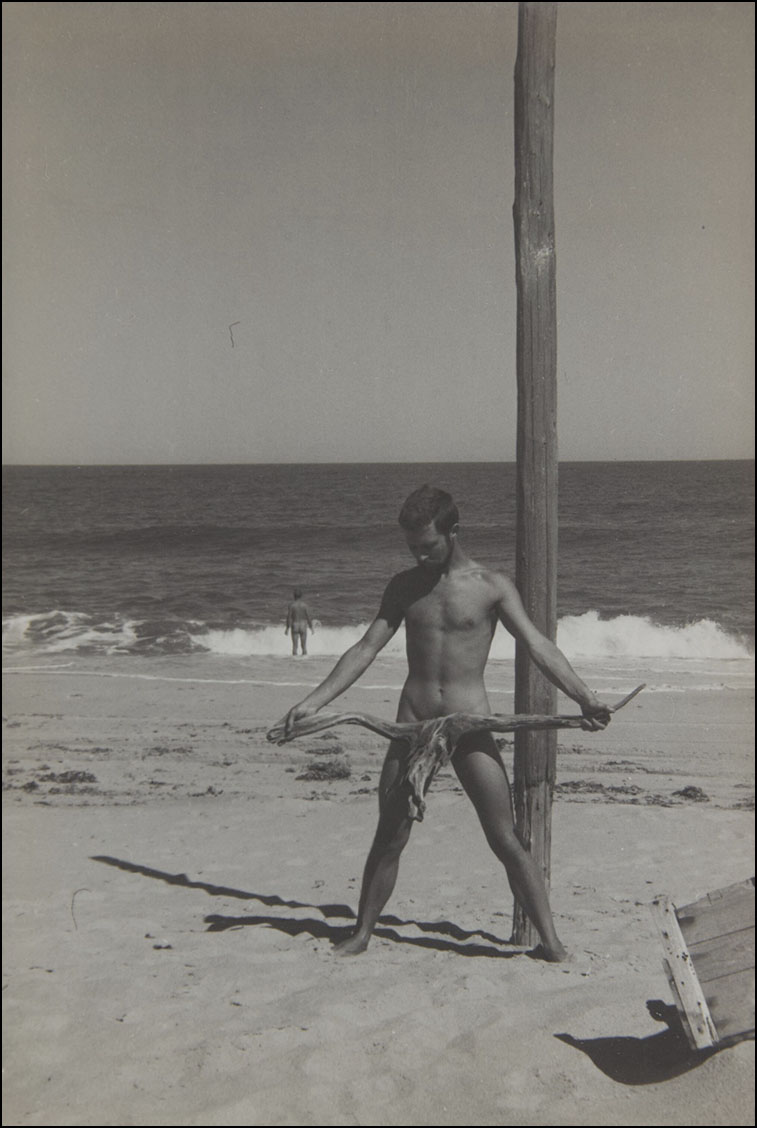 PhysiqueProject's tweet photo. Works by #PaJaMa (#PaulCadmus #JaredFrench #MargaretFrench). #MaleNude #FineArtPhotography #SilverGeltain #GayArt #AcademicNude #VintagePhotograph https://t.co/U3GT2Lu3bn