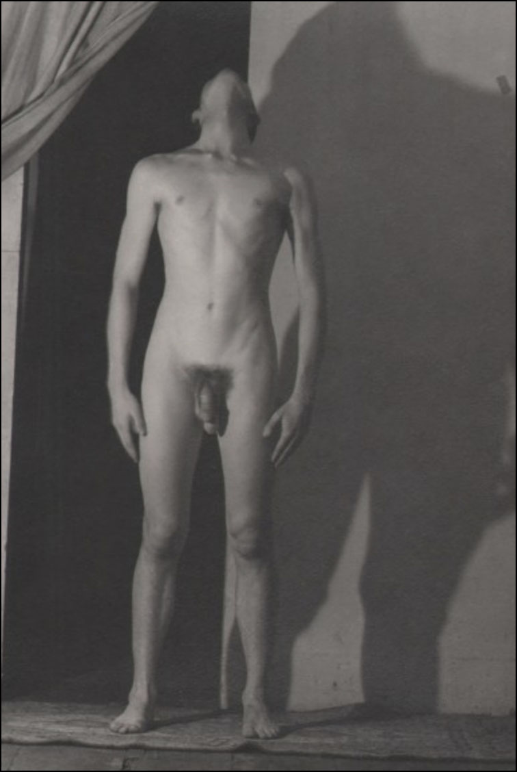 PhysiqueProject's tweet photo. Works by #PaJaMa (#PaulCadmus #JaredFrench #MargaretFrench). #MaleNude #FineArtPhotography #SilverGeltain #GayArt #AcademicNude #VintagePhotograph https://t.co/3Wpjwi3rUK