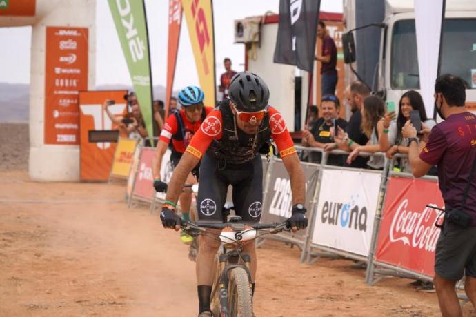 esportipunt's tweet photo. 🤔Us vau perdre l'EiP d'ahir? Cap problema👇

👀Resultats del cap de setmana
🏃‍♂️Entrevista @LluisOller, 4t a @UltraPirineu
🚴‍♀️Entrevista amb @guillimc

🗣️@csfsallent i @jogarmarito
⏰19:30h-21h
📻https://t.co/U2AC1lnjst
📺https://t.co/EIdQe6CHwh https://t.co/1TFZQLqzpz