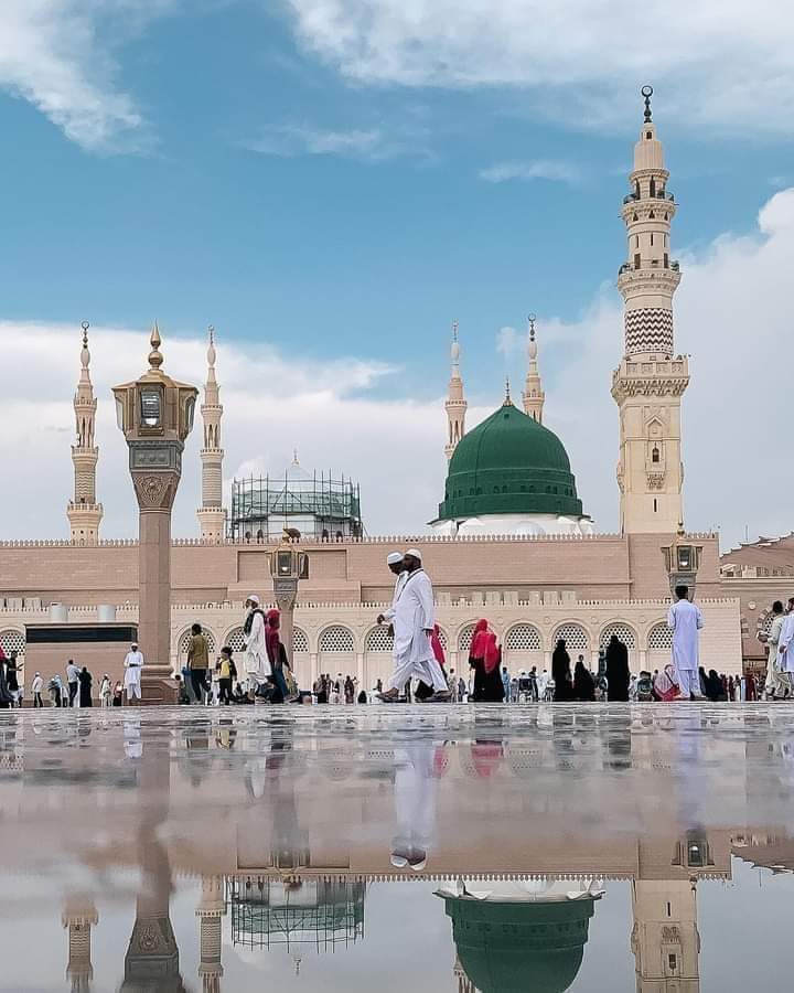 guljnt's tweet image. کھلے ہیں جس میں محبت کے پھول ہر جانب
وہی ہے گلشن بے خار گفتگوئے رسولﷺ
#رِحمتہُ_اللّعَالمِین_مُحمدﷺ
🥀🍃💕🤍💕🌿✨️