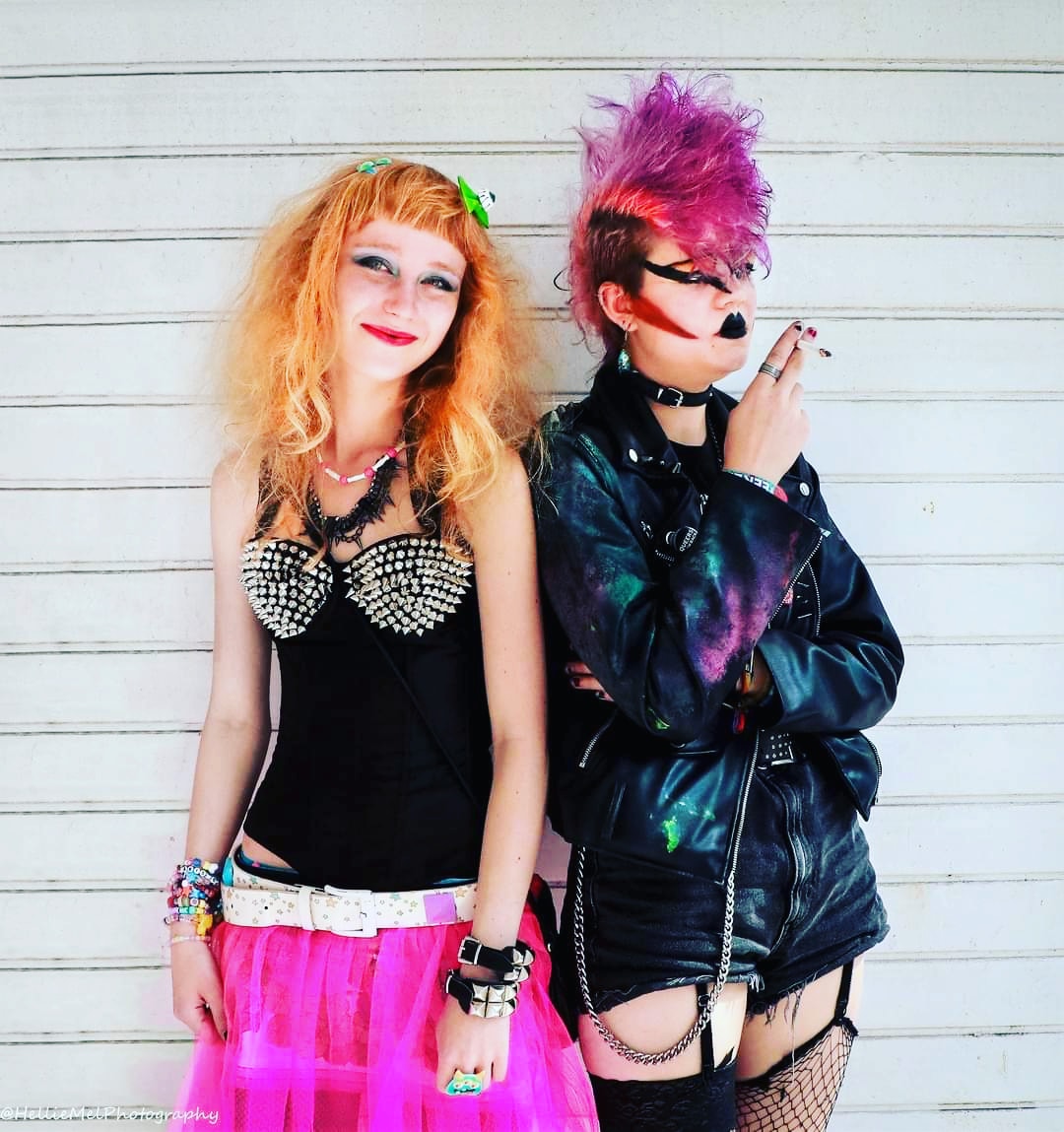 HellieMel's tweet photo. Portrait : Rebellion 23
#portraiture
#portraitphotography 
#streetshot
#punks2023 
#punkstyle
#punksnotdead
@RebellionFest 
@HellieMel https://t.co/gxLIQbe6i8