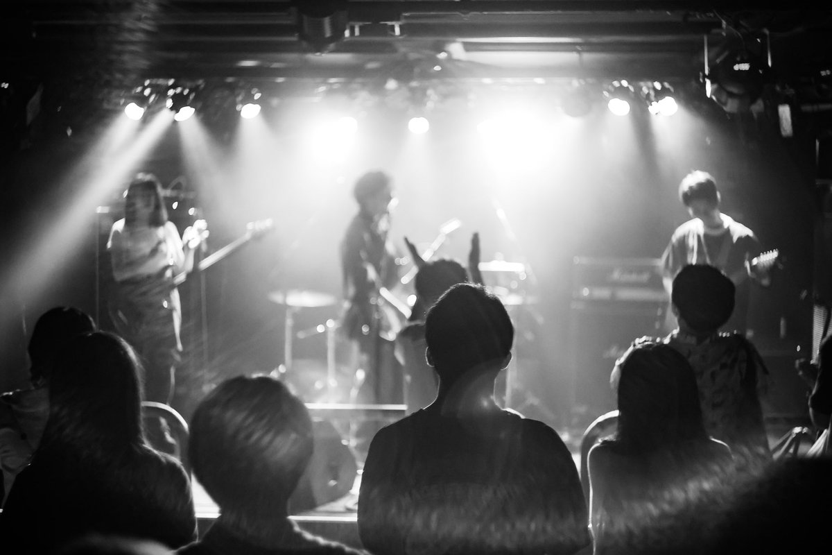 lightsmms's tweet photo. #ライブ撮影
#撮影依頼募集中
#邦ロック
#モノクロ写真 https://t.co/Oh5SXFCRWs