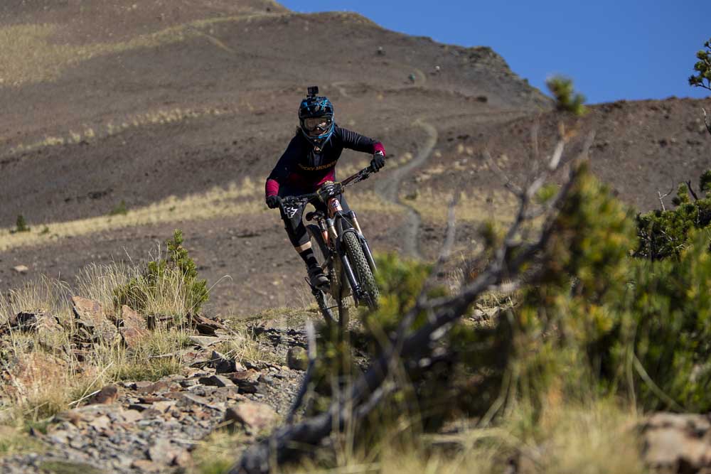 planetmtb_'s tweet photo. TERMINÓ CON ÉXITO LA VUELTA AL ANETO DE TRANS-NOMAD. Resumen ✍️ y fotos 📸 aquí 👉🔗: https://t.co/X3ZxSUjK9t

#mountainbike
#transnomad
#puropirineo
#MTB 
#XCM https://t.co/wDPWsB1z06