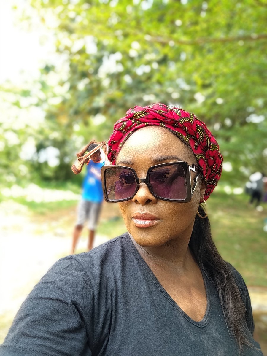 Otutu Oma Beautiful People

Did you enjoy the First episode of <a href="/AmAniedo_MoA/">Masqueradseofaniedo</a>?
 I now Identify as #Nwanyifeelgood😂
 0r #Mmesoma

Keep it locked for episode 2 tonight at 8pm

Have a great day🫂.  

#AMAniedo  #Mmesoma #Nwanyifeelgood