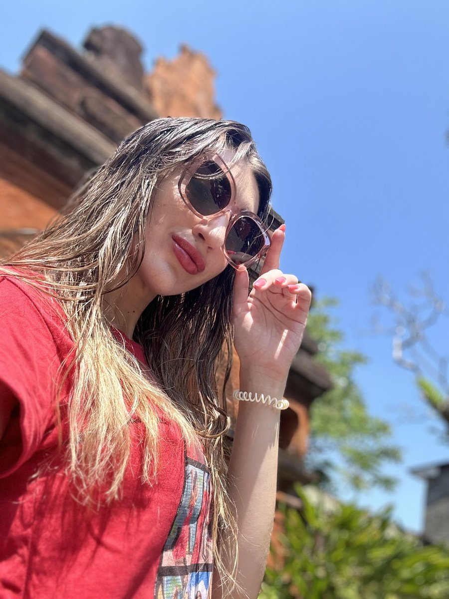 KateRebellious's tweet photo. Good afternoon from sunny Bali ☀️ happy, healthy, energised 💃🏻 #bali #indonesia #kuta #happy #ukrainochki #ukraniangirl #travel #trip #aroundtheworld #moments #instalike #baliindonesia #balidaily https://t.co/SUQAwi9Usd