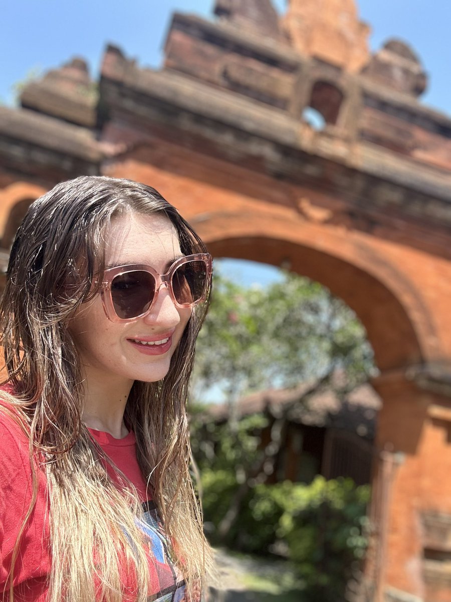 KateRebellious's tweet photo. Good afternoon from sunny Bali ☀️ happy, healthy, energised 💃🏻 #bali #indonesia #kuta #happy #ukrainochki #ukraniangirl #travel #trip #aroundtheworld #moments #instalike #baliindonesia #balidaily https://t.co/SUQAwi9Usd