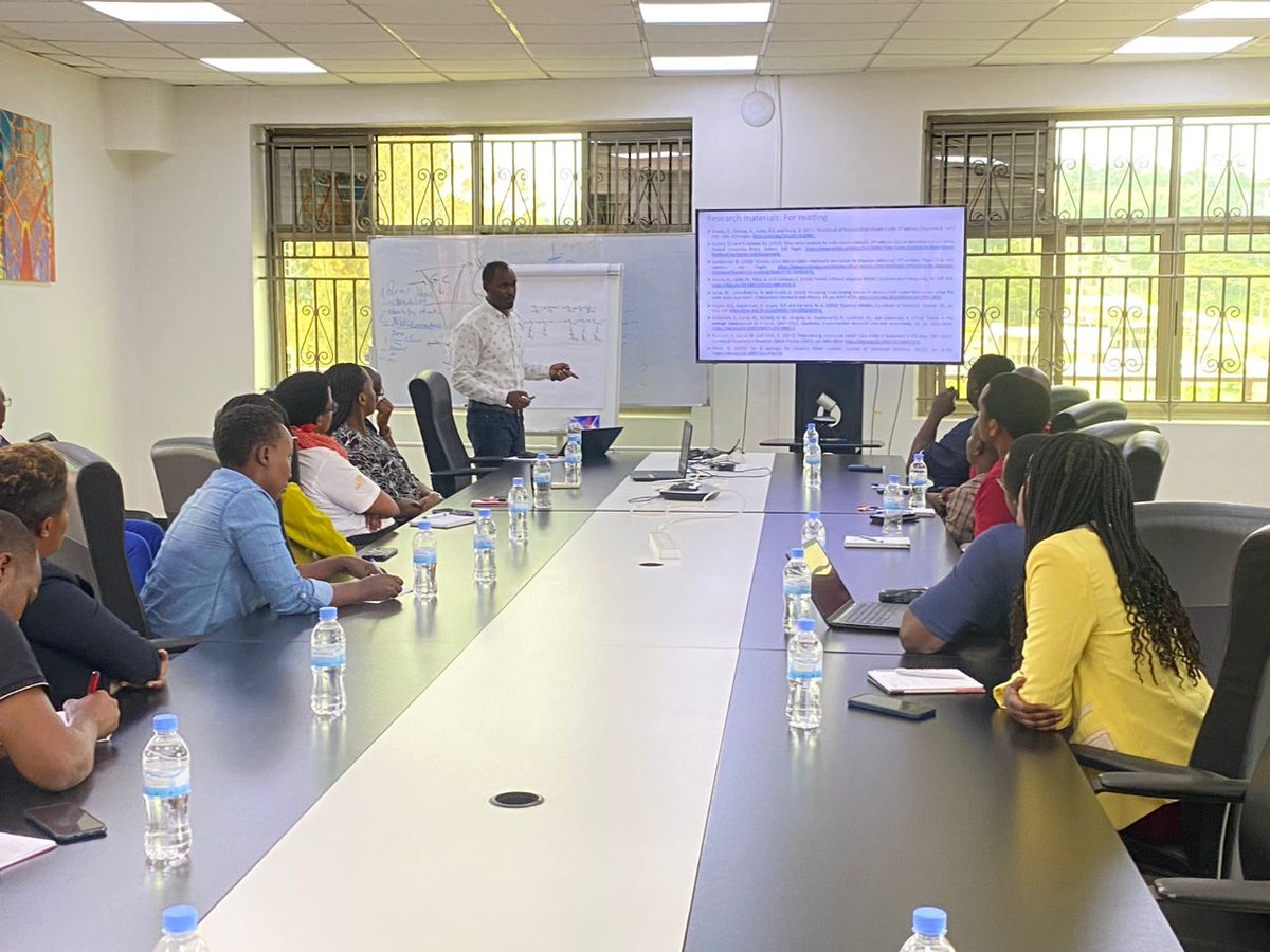 AIMS_RIC's tweet photo. Back to our series of #research seminars; @RwemaMichel, a Ph.D. student at @Uni_Rwanda, presented about uncovering temporal patterns in climate #timeseries using state-space models. He employed state-space #modeling to unveil evolving trends hidden in data.
#aboutus #ourresearch https://t.co/bEXEesd4pb