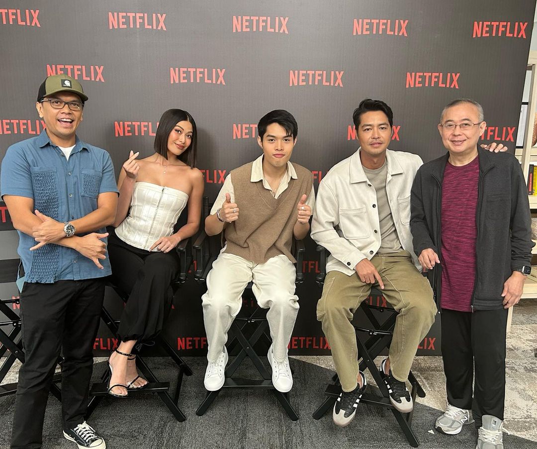 Press Junket | Keys to The Heart | Streaming tomorrow exclusively on <a href="/Netflix_PH/">Netflix Philippines</a> 🔑❤️

Directed By: Direk Kerwin Go

<a href="/elijahcanlas_/">Elijah Canlas</a> <a href="/michellemdee/">MMD</a>  @onlyzanjoemarudo <a href="/DollyEdeLeon/">Dolly de Leon</a>

© realitymmstudios IG Post