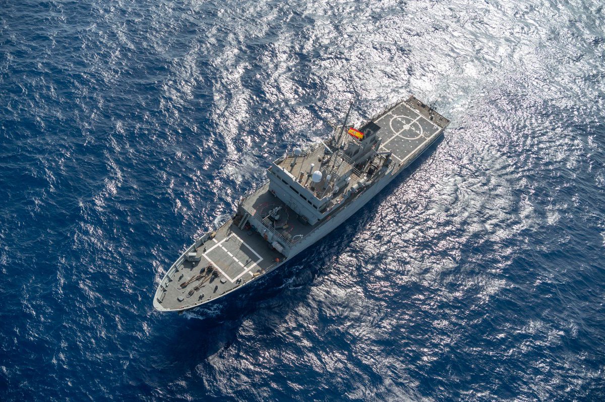 Armada_esp's tweet photo. #BuenosDías.
El patrullero #Vigía llegó ayer al puerto de #Sevilla para dar #PresenciaNaval durante el IV Congreso Iberoamericano de Ingeniería Naval.
Tendrá puertas abiertas hoy y mañana para el público que lo desee:
⏰De 10h-12h y 16h-18h
🗺️Puerto de las Delicias
¡Ven a vernos! https://t.co/jSLj6kwYfG