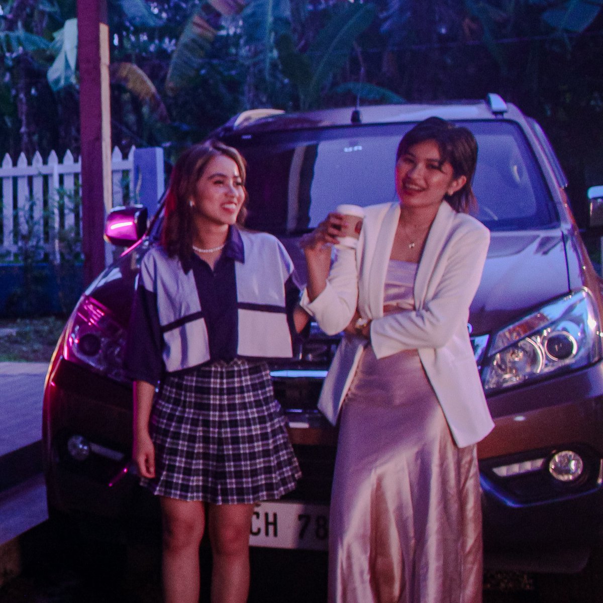 OCRecordsPH's tweet photo. Let’s check out behind the scenes of @MADAMmusicph 's Narara music video 🎬

Watch Now: https://t.co/dev6hAZWnM https://t.co/xVbLqjtdOD