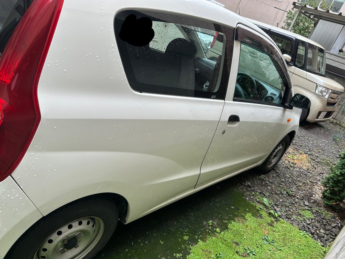 RNgarage_'s tweet photo. 新たな在庫車のご紹介です‼️
#ダイハツ  #ミラ

14万1000キロ
車検R5.10
すぐ足が欲しい方是非ご連絡ください‼️
今流行りの #軽貨物 用に黒ナンバーに変更済みです‼️

是非一度ご連絡を👍

 #L285V #ミラ
#RNgarage #車売ります #車買います #拡散希望 #中古車 #北海道 #石狩 #札幌 https://t.co/WZ3yZyMvdO