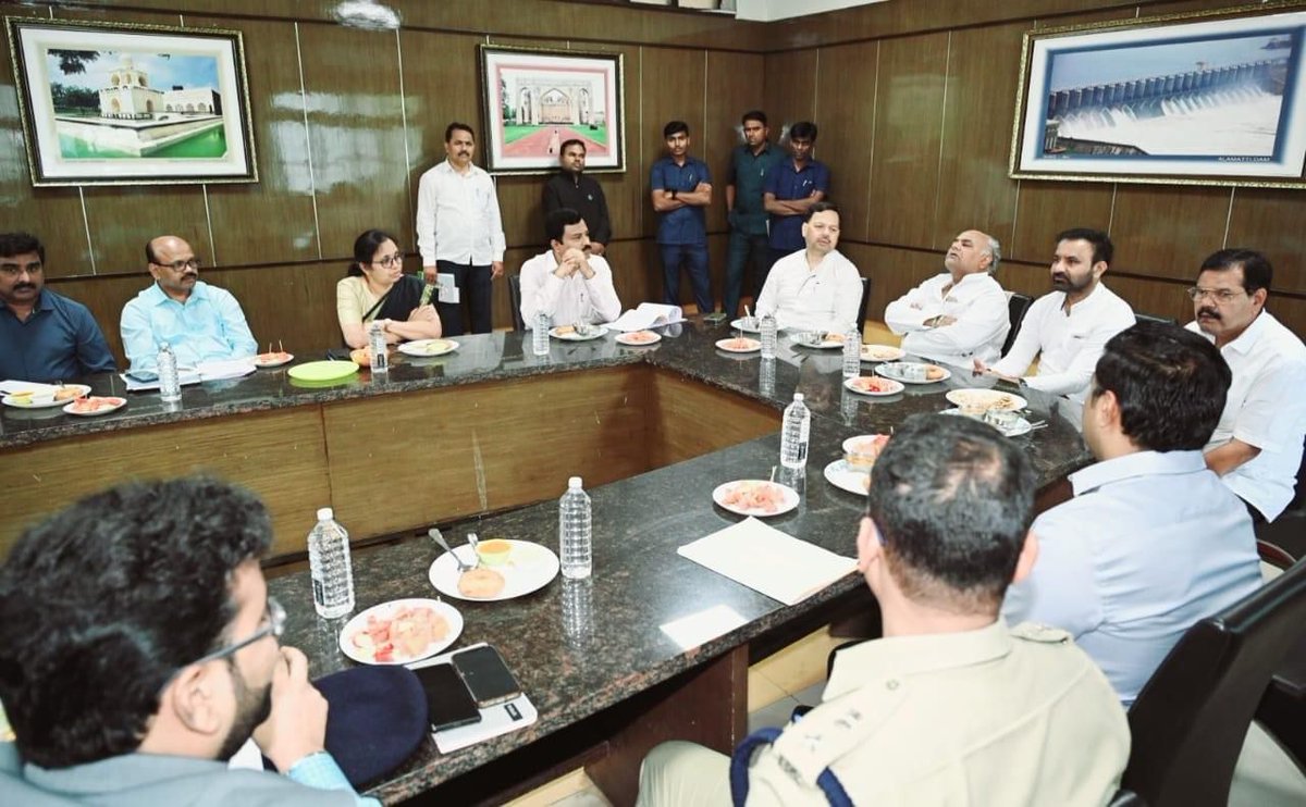 Commissioner, Labour Department, Govt of Karnataka tweet media