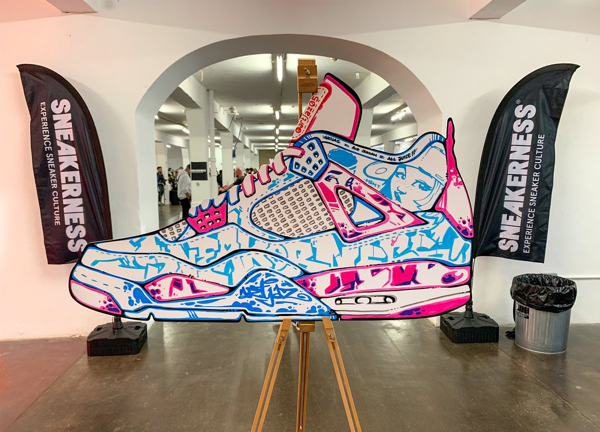 Live art freestyle at Sneakerness UK... really enjoyed this one, definitely doing more for sure.. MarkerDon out.

ArtJaz x Air Jordan = ALL JUICE.