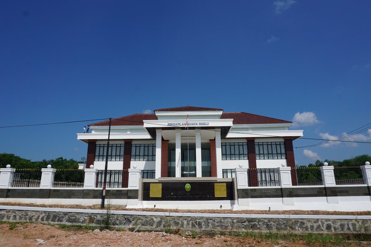 PAMesuji's tweet photo. #mahkamahagung #humasmahkamahagung #badilagexcellent #ditjenbadilag #badilag #ptalampung #lampung #pengadilanagama #pengadilan #pamesuji #mesuji #zonaintegritas #justice #peradilan #keadilan #pengacara #hukum #advokat #hakim #lawyer #perdata #lbh #posbakum #gugat #prodeo https://t.co/VK1aB0CuvG