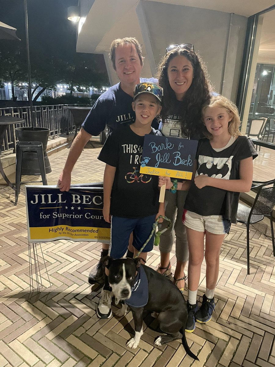 ElectJillBeck's tweet photo. Smiles all around at last night’s “Yappy Hour”-and everyone went home with a very tired dog! #JusticeFurAll #BarkForBeck https://t.co/2gdZ4miOIx