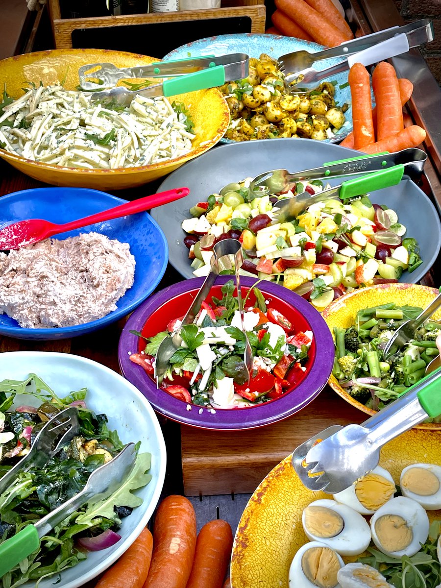 We like to 'eat a rainbow' + w <a href="/AccentCatering/">Accent Catering</a>  providing such wonderful mixed salads to accompany our hot food choices it's easy. Girls are gently encouraged to put colour on their plates and to try new flavours. With such a tempting spread, who can resist?

#BestGirlsSchool