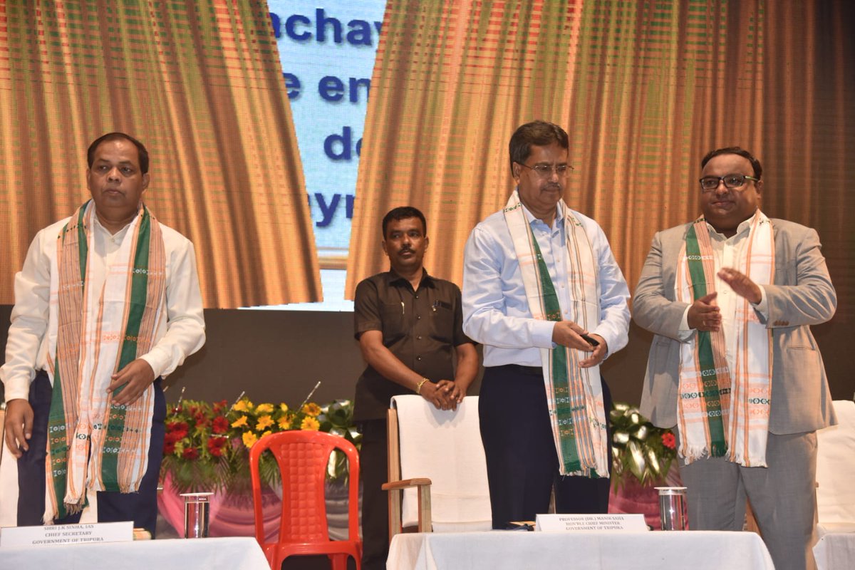 TripuraPanch's tweet image. Today Honourable Chief Minister of Tripura has officially declared 100% UPI payment enablement of all PRI bodies in a befitting programme at PRTI, A.D. Nagar, Tripura.
#award, #NPA, #panchayat