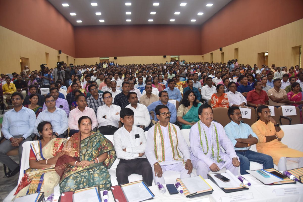 TripuraPanch's tweet image. Today Honourable Chief Minister of Tripura has officially declared 100% UPI payment enablement of all PRI bodies in a befitting programme at PRTI, A.D. Nagar, Tripura.
#award, #NPA, #panchayat