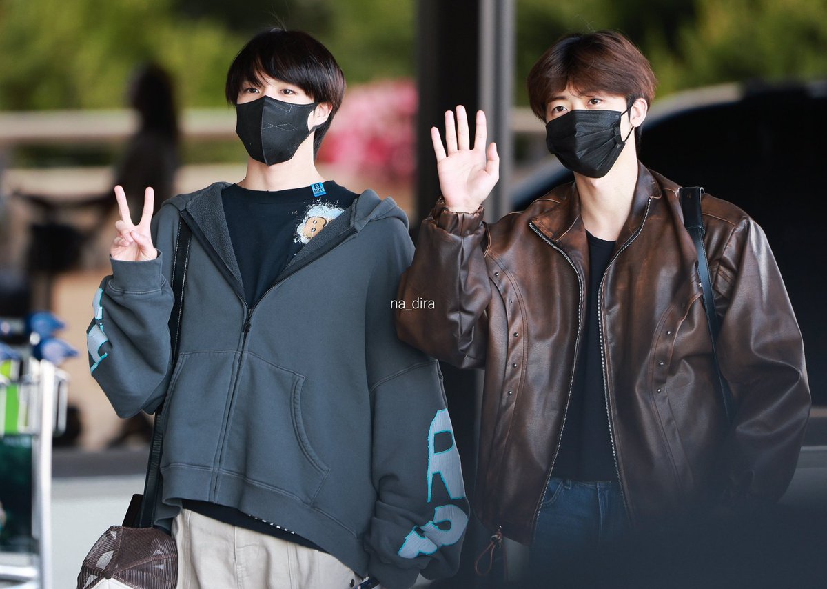 DrNjmn's tweet photo. NOMIN JAYA JAYA JAYA
Lucu bgt mereka berdua tuh wkwkwkwkwkwwkkkk 

#nomin #JAEMIN #JENO #NCTDREAM https://t.co/UzXDKQqpZh