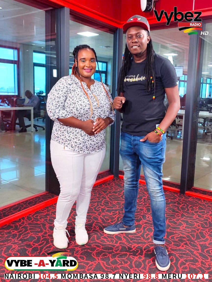 #DripTuesday Inna De Yard with <a href="/Browngalnessa/">browngal a gal nessa</a> &amp; <a href="/deejaypatiz/">DEEJAY PATIZ</a> 
Rada inawapeleka aje leo?