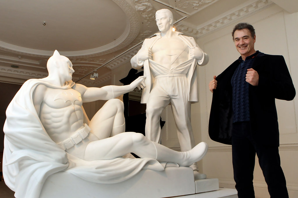 perucchetti's tweet photo. Modern Heroes and Michelangelo 2020 A Tribute to women by Mauro Perucchetti all hand carved white marble which took 1 full year to sculpt in Italy. These are my works for equal rights and equality. My female David is my tribute to Women and to celebrate their power. https://t.co/o0JMUFUuPQ