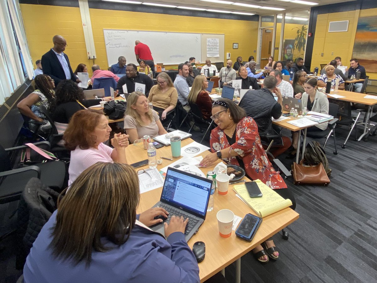Options Network CPS (@cpsoptions) on Twitter photo The September Options Network School Leader Meeting was held at King College Prep. Thank you to Chief Education Officer <a href="/CPSCEdoBogdana/">Bogdana Chkoumbova</a> for her visit, and to our amazing leaders for sharing best practices through collegiality and collaboration. The September Options Network School Leader Meeting was held at King College Prep. Thank you to Chief Education Officer <a href="/CPSCEdoBogdana/">Bogdana Chkoumbova</a> for her visit, and to our amazing leaders for sharing best practices through collegiality and collaboration.