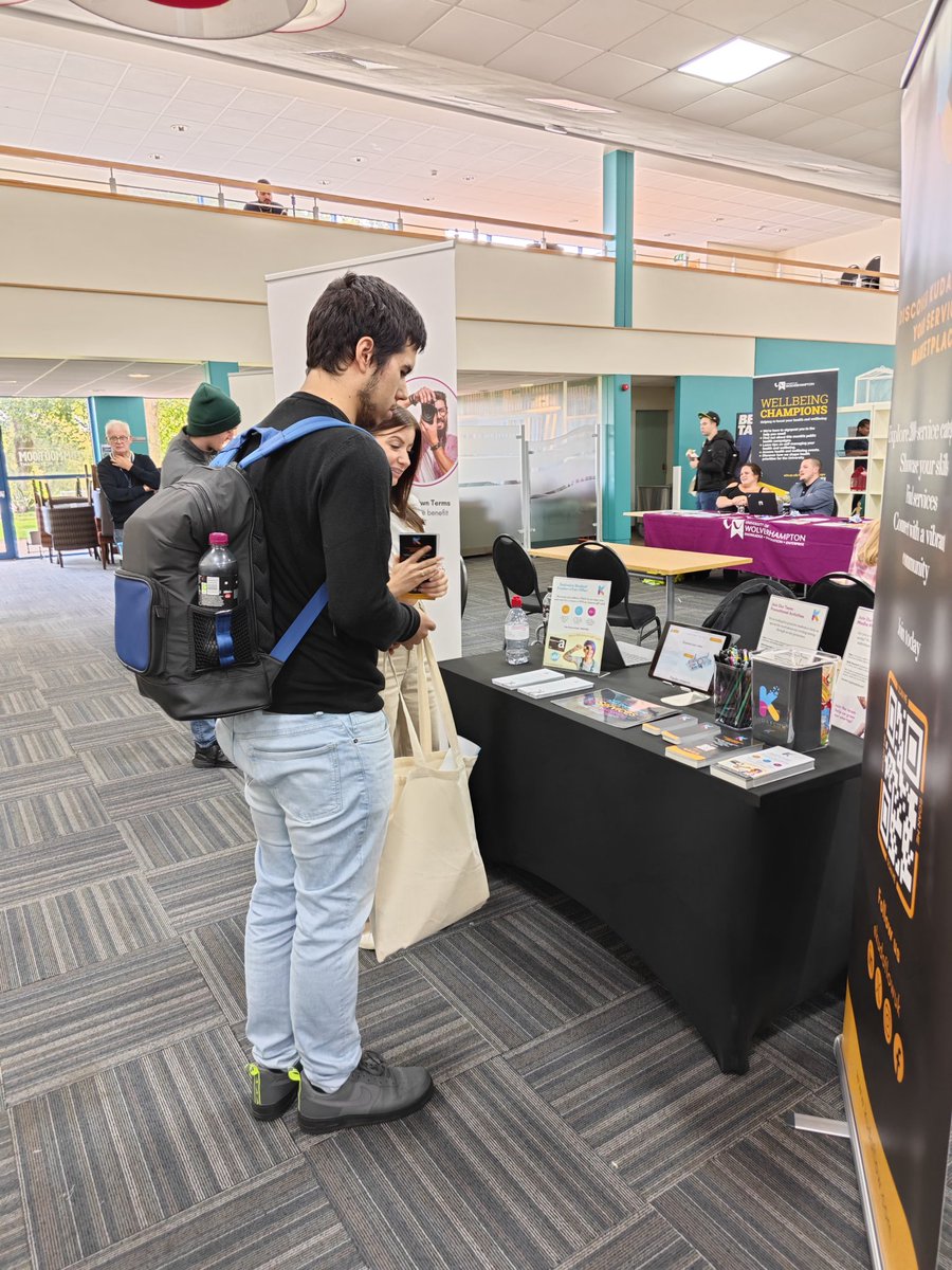kudaflowuk's tweet photo. We had an incredible time at Freshers' Fairs, immersing ourselves in the vibrant university atmosphere. We received fantastic feedback and substantial interest in our platform from students! 🥳 https://t.co/uupU9iINU4