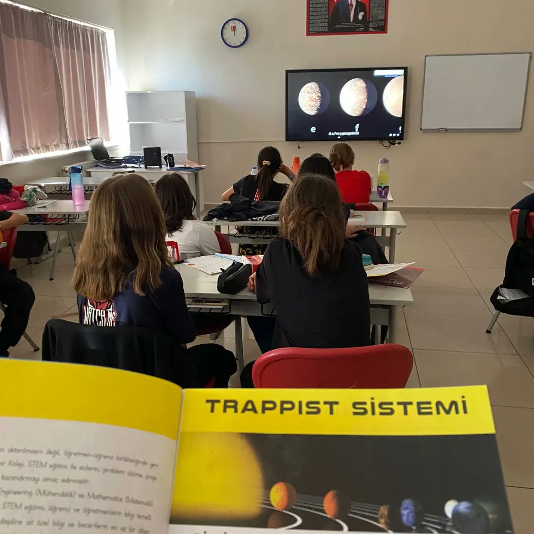 bahcesehir_k38's tweet image. 6. Sınıflar Trappist 1 STEM Uygulamasına başladı. @ozgeeasln #STEMgelecektir #stemjunior