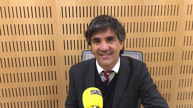 <a href="/gongarand/">Gonzalo García</a> en <a href="/La_SER/">Cadena SER</a>
A las 19.20 horas, en @LaVentana Andalucía de la
<a href="/CadenaSERAnd/">Cadena Ser Andalucía</a> <a href="/mercedesiaz/">mercedes díaz blanco</a> entrevista al número 2 del Ministerio de Economía, el secretario de Estado.