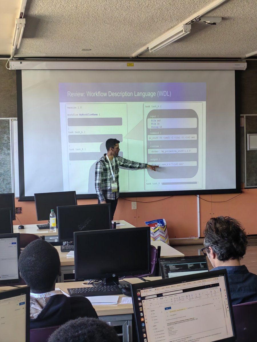 eLwazi_ODSP's tweet photo. It's day 2 of the #ContainersandWorkflows workshop with Beri Shifaw introducing attendees to the Workflow Description Language. Beri Shifaw is a Senior Computational Associate at the @broadinstitute, USA.
#DataScience #ContainersandWorkflows #Bioinformatics https://t.co/fmIpuTZ6zr