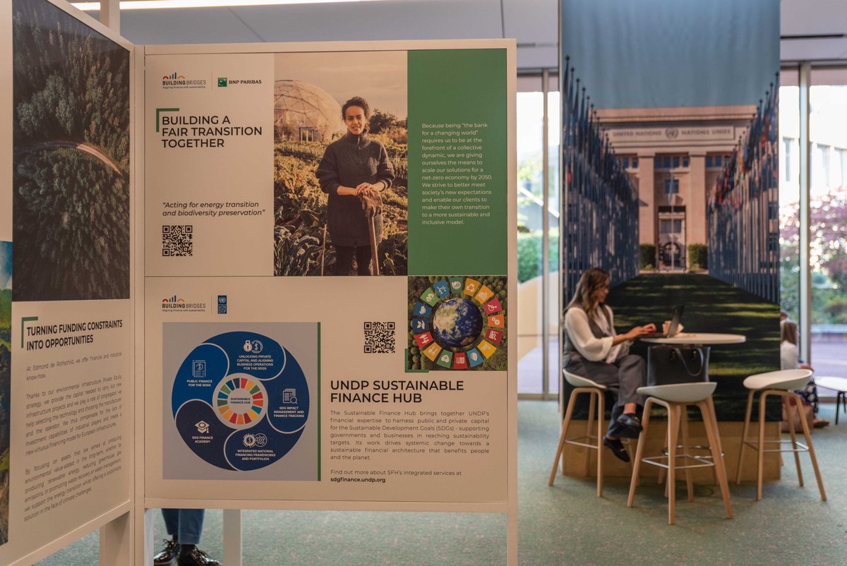 UNDPGeneva's tweet photo. 📢Starting in 1 hour at @BBridgesCH 

We will be taking the floor soon with @GlobalFund, @Lazard and @UNDP on approaches to use debt swap, debt restructuring and thematic bonds to finance the #SDGs.

Join our event through the live stream
👉https://t.co/zLNpmvN0Ti https://t.co/32BWjh1ZHx