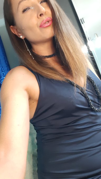 Buond&igrave; 🤩🥰😍💋❤ https://t.co/gb2tNCTAgo
