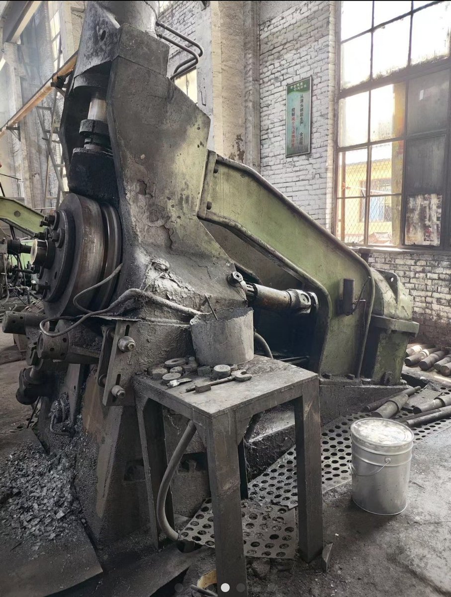 MecAndEleC's tweet image. Old machine
#Machine 
#engplatform