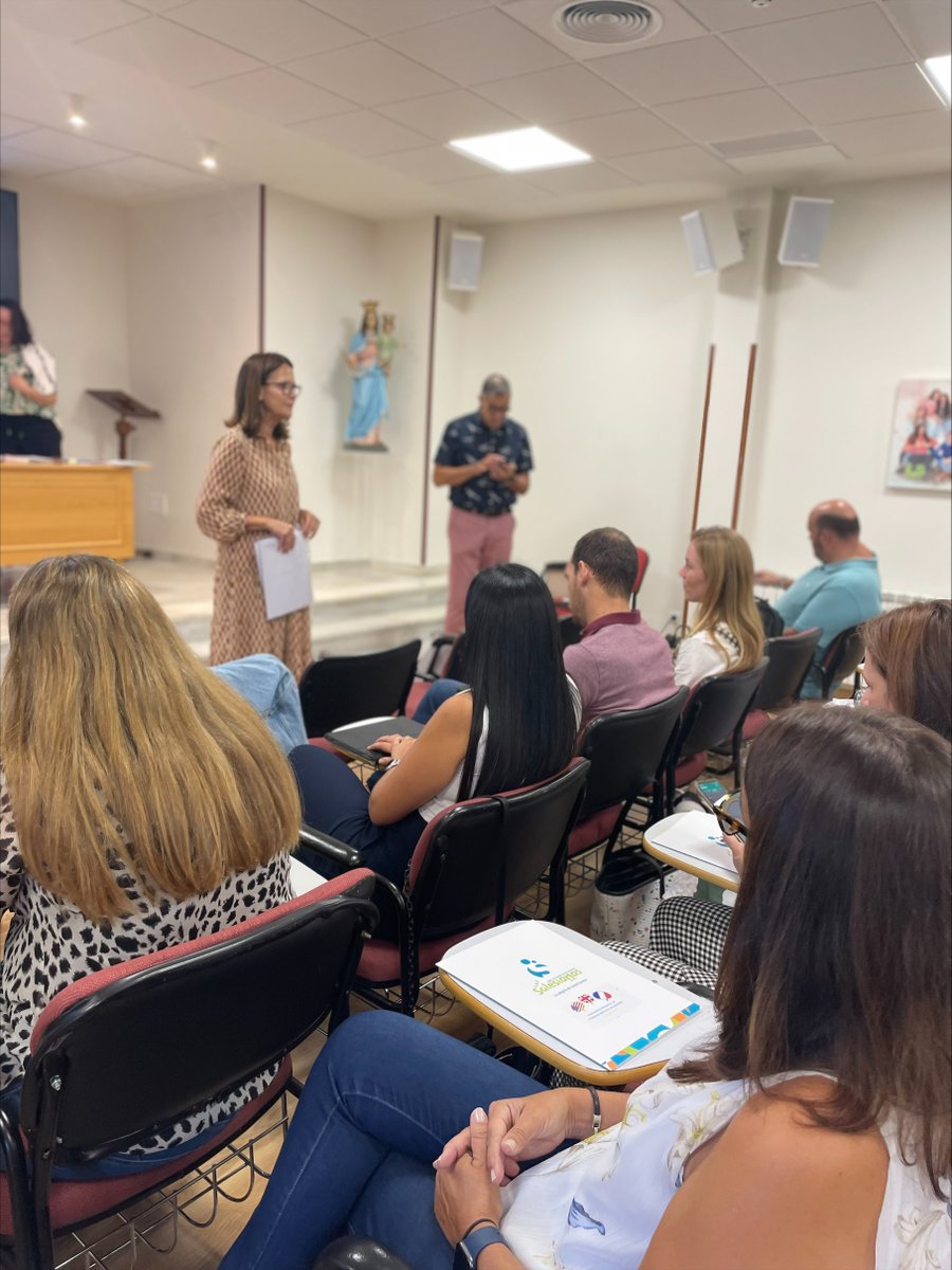 SALESIANASVALDEPEÑAS tweet media