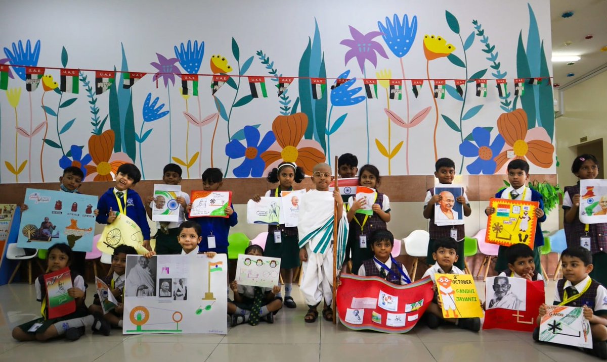 KG – Celebration of Gandhi Jayanthi Out little ‘Gandhijis’ created quite a ripple in the kindergarten. Dressed like Gandhiji, in a simple white dhoti and a shawl, we had several little ones with simple acts of the ‘Father of Our Nation’. The occasion–celebrating Gandhi Jayanthi.