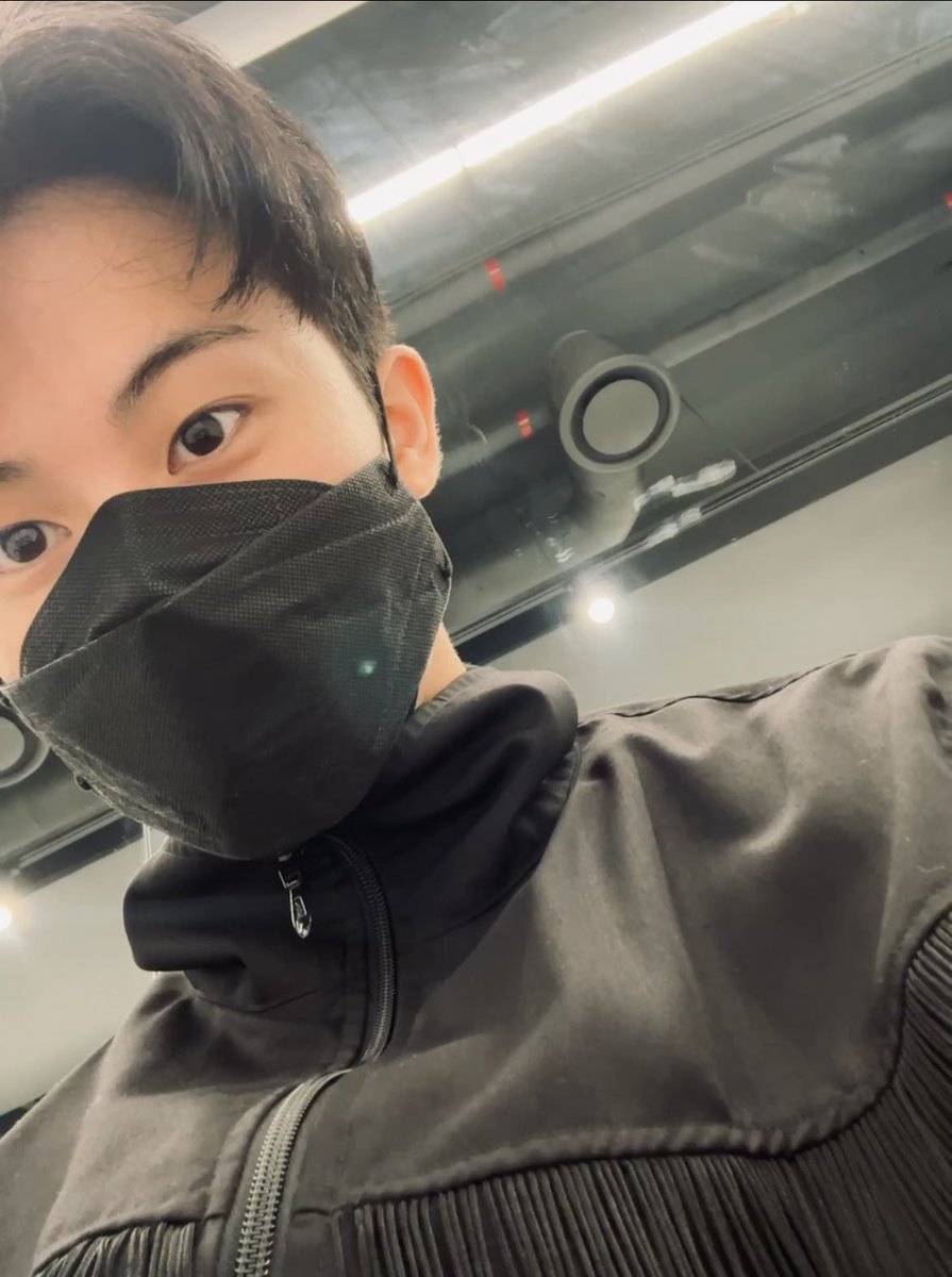 LOOKSMKL's tweet photo. 🐯💭 https://t.co/Njrt0TgjWG